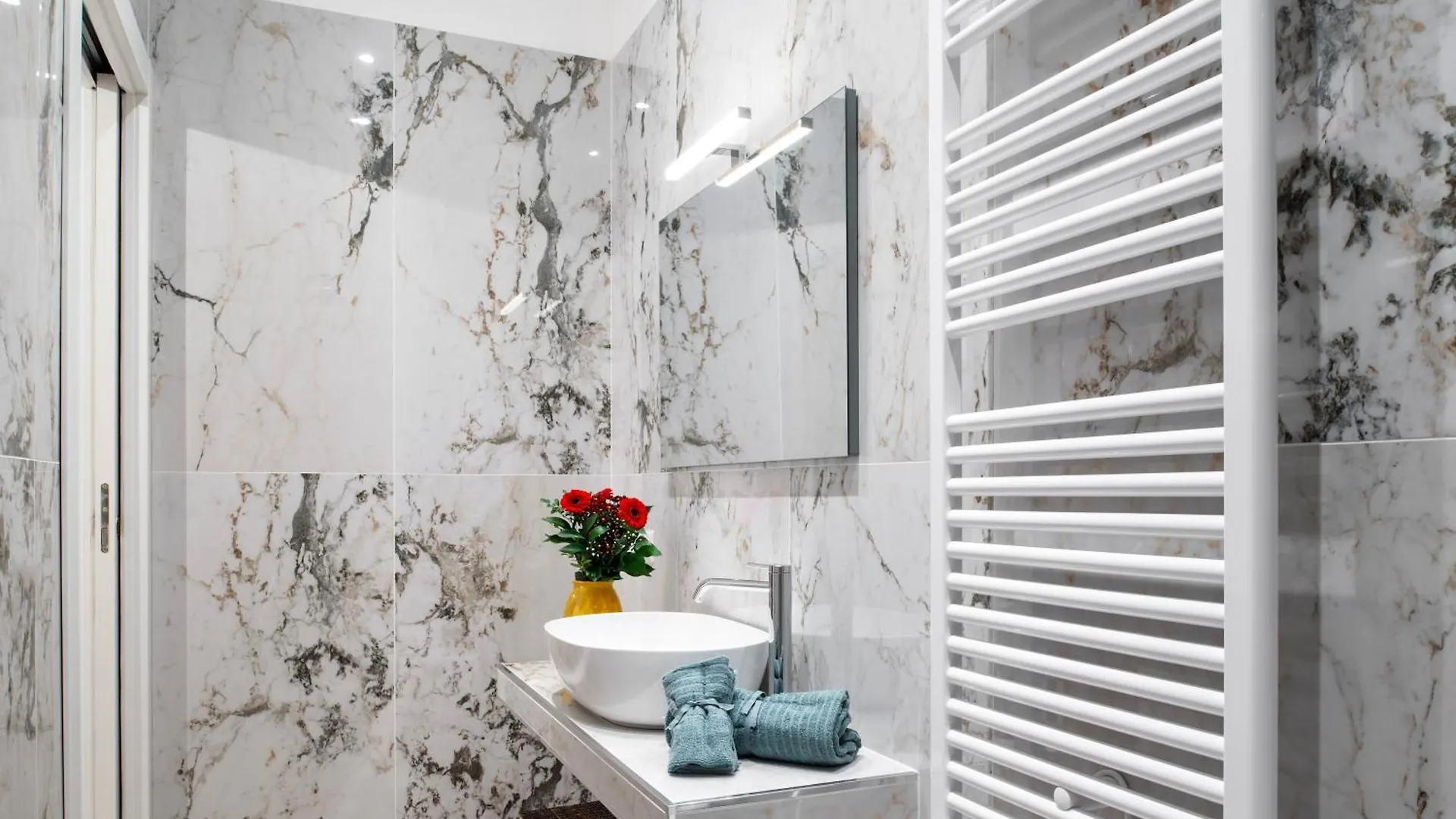 Appartamento Moderno Multicomfort - Premuda Luxury Milán 0*,  Italia